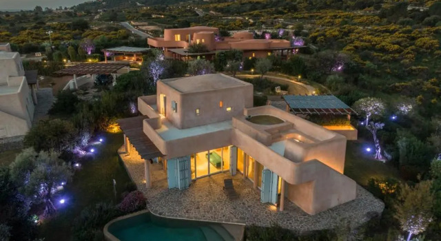 Вилла с 4 комнатами Is Molas Villas