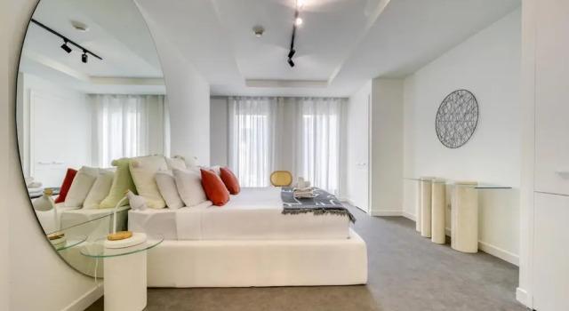 Luxurious Apt in Impressive Difc Tower