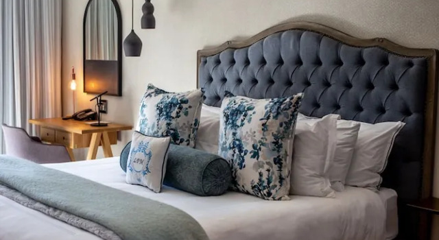 Номер Luxury Le Petit Manoir Boutique Hotel