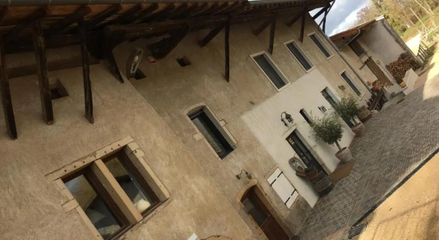 Le Moulin de Saint-Julien, Rezerwuj Hotel Saint-Didier-sur-Chalaronne Ain