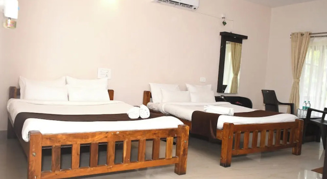 Lazo Areca Resort, Rezervovat Lázně / Resort Hotely v Bangalore s parkováním, Parkování