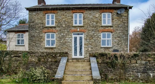 Woodcocks House - 3 Bedroom Holiday Home - Kilgetty, Book Feriehus Llandyfriog Glamorgan