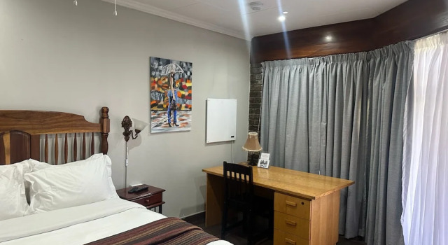 Двухместный номер Comfort с видом на бассейн Dara Guest House