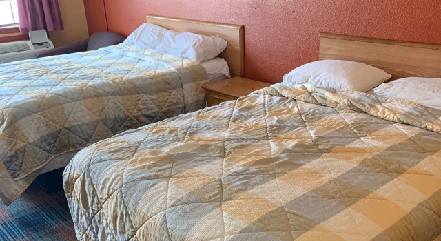 Luxury Inn Forrest City, Prenota Hotel Hotel economici a Ozark