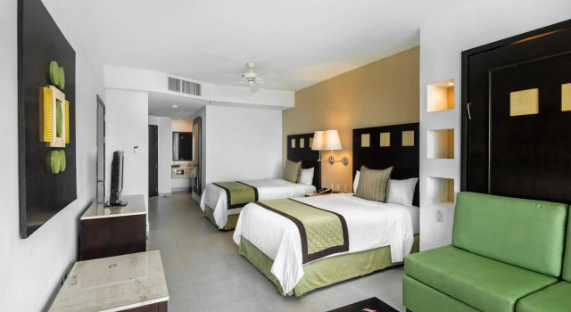 Hotel Marina El Cid Spa & Beach Resort - All Inclusive, Prenota Resort Hotel a Quintana Roo con parcheggio, Parcheggio