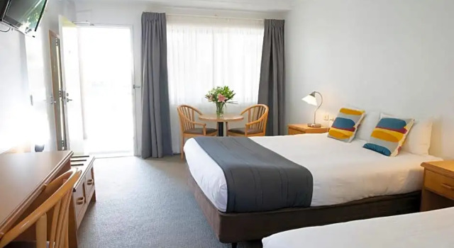 Номер Executive Rockpool Motor Inn