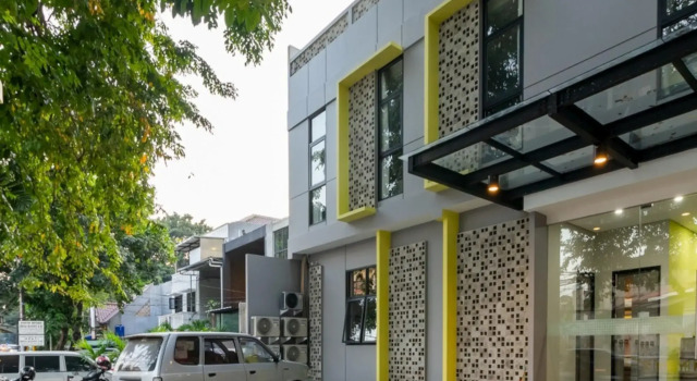 RedDoorz Plus near Senayan City, Book Hotel Billige hoteller i Jakarta, nær Plaza Senayan