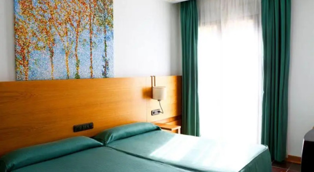 Одноместный номер Standard с балконом Balneario de Archena - Hotel Levante