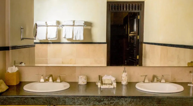 Полулюкс Pensativo House Hotel