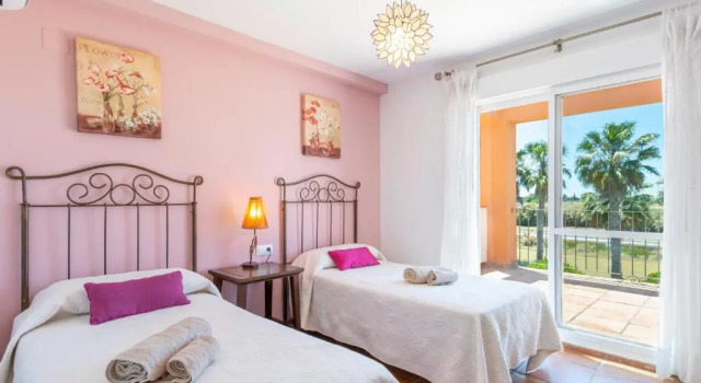 Villa Golf Sanlucar, Book Villa Sommerhuse i Huelva, Hytte