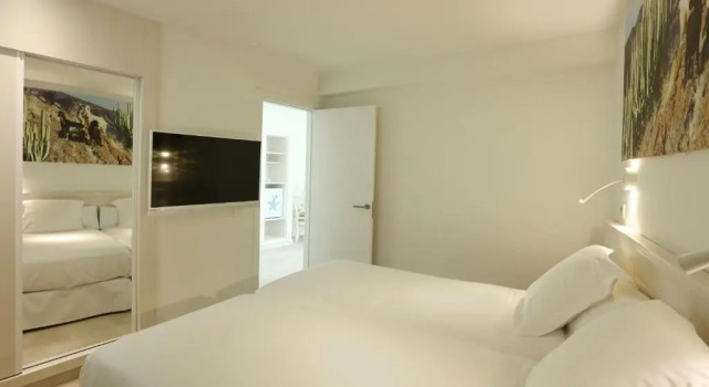 Двухместный номер Family с частичным видом на море Отель Iberostar Selection Lanzarote Park