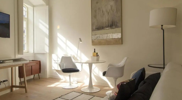 Апартаменты Chiado bright modern apt with ac elevator