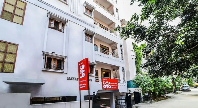 OYO 13498 Infinity Service Apartments, Rezerwuj Apartament Hyderabad 