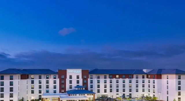 Двухместный люкс с 2 комнатами TownePlace Suites by Marriott San Diego Airport/Liberty Station