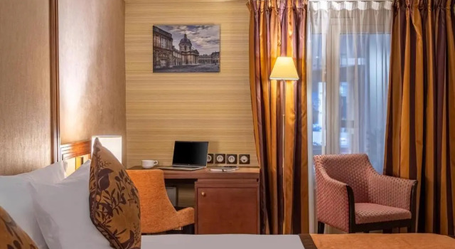 Семейный номер Standard Hotel Saint Honore 85