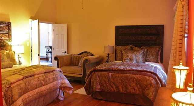 Pure NuPhoria Bed & Breakfast, Buchen Sie Hotel Fort Washington Philadelphia und Umgebung