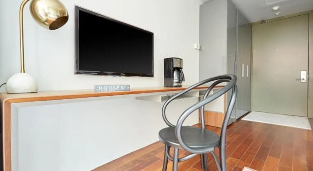 Двухместный номер Standard The Slate Hotel Downtown