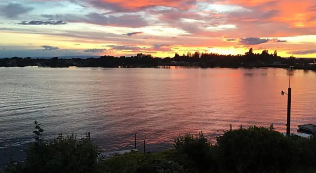 Номер Standard Lakeshore Inn Water Front
