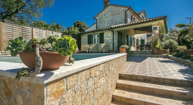 Villa Lilly, Book Villa Sommerhuse i Central Istria, Hytte