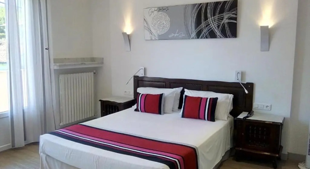 Двухместный номер Superior Hotel Uhainak