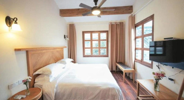 Nanjing Loquats Garden Hotel, Prenota Hotel Hotel a Jiangsu con parcheggio, Parcheggio