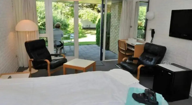 Коттедж Holiday Home With Beach Access