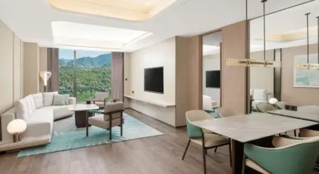 Люкс Deluxe Lishui Marriott Hotel