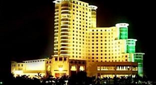 Guangxi Wharton International Hotel, Забронировать Отель Бизнес-отели Цинсю, 4* 5*