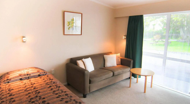 Broadway Lodge Motel
