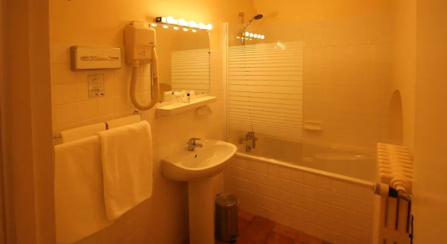 Номер Superior Hostellerie Le Beffroi