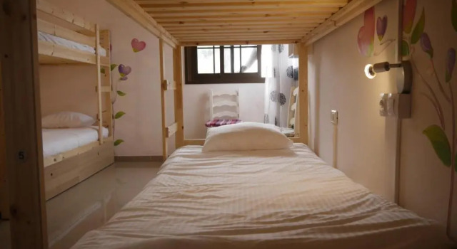 Кровать в общем номере Drago Hostel