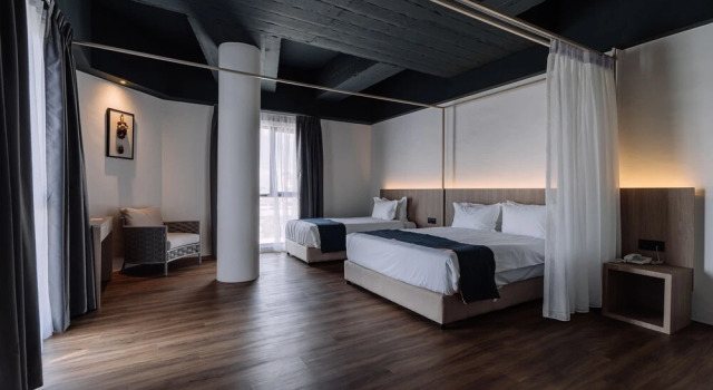 Lüks üç kişilik oda Impiana by Roxy Hotel