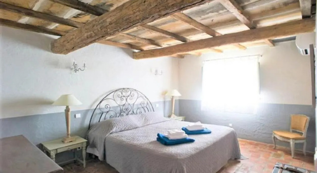 Magnifique bergerie avec piscine chauffée surplombant la baie de Santa Giulia, Varaa Hotelli Porto-Vecchio 