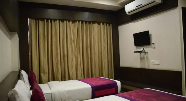 Люкс Premium c 1 комнатой Hotel Sai Vijay
