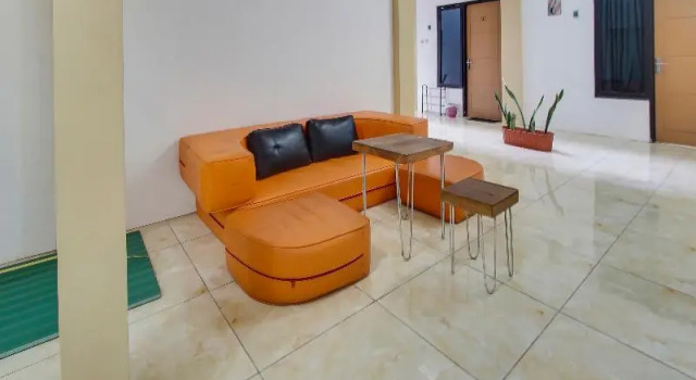OYO Living 90950 Forzando House