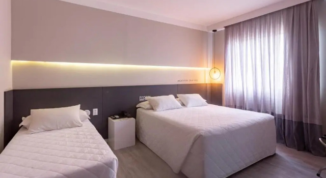 Трёхместный номер Standard Hotel Melo