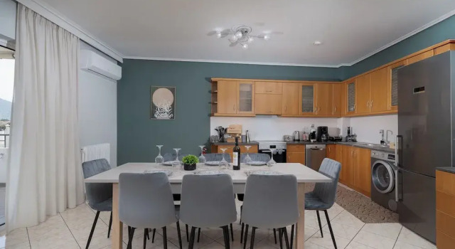 Terminal Square Suites, Забронировать Апартаменты/квартира Маркопулон Месойеас 