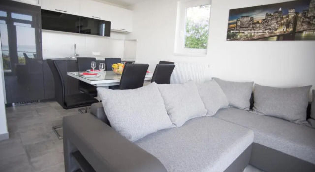 Апартаменты Deluxe Lakeview Apartments Balatonfüred