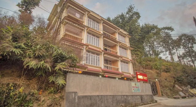 OYO 23591 Nightingale Residency