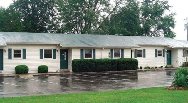 Hiawatha Resort East At Lake Tansi, Reservar Resort Crossville Tennessee