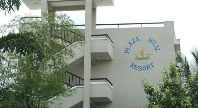 Playa Real Beach Resort, Забронировать Курортный отель Отели Сан-Педро-де-Макорис с парковкой, Парковка