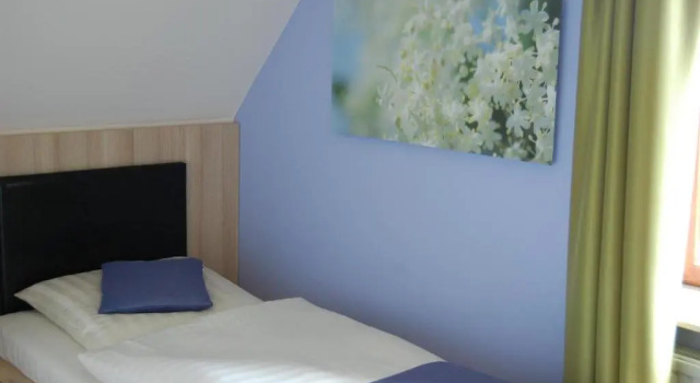 Gasthof Linden & Wildkräuterhotel, Book Hotel Hoteller i Frankenhöhe med morgenmad, Morgenmad