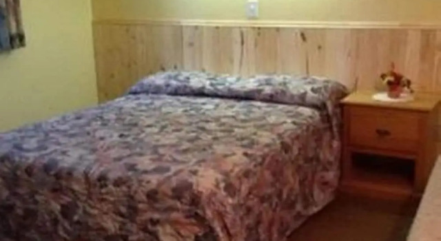 Auberge Mountain View Inn, Buchen Sie Hostel Hotels in Québec mit Parkplatz, Parkplätze