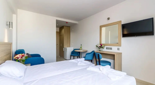 Двухместный номер Standard с балконом Paul Marie Hotel Apartments