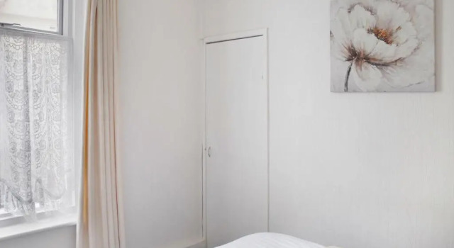 Четырёхместный номер Standard The Glyndale Hotel