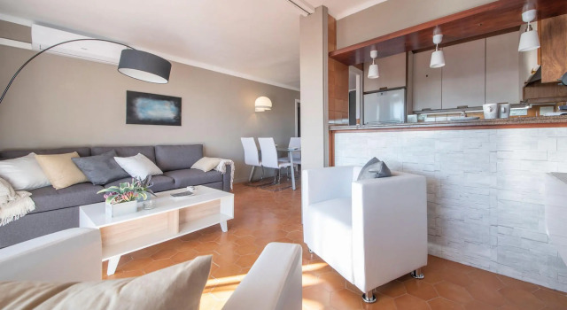TH123-ApartmentCalaRomana