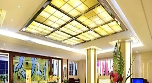 Hohhot Hai Liang Plaza Hotel, Rezerwuj Hotel Hotele w Huimin z parkingiem, Parking