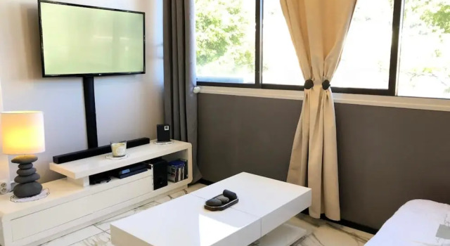 F3 Ery Papeete Apartment 2, Забронировать Апартаменты/квартира Отели Таити с парковкой, Парковка