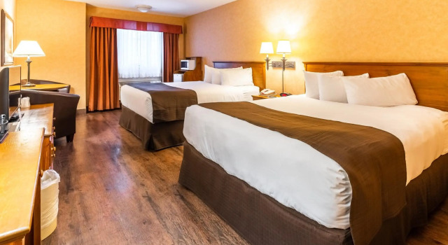 Canmore Inn & Suites