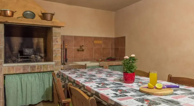 Ideal House for Family - Free Bikes - Pet Friendly, Забронировать Дом для отпуска Виллы Шишан, Вилла